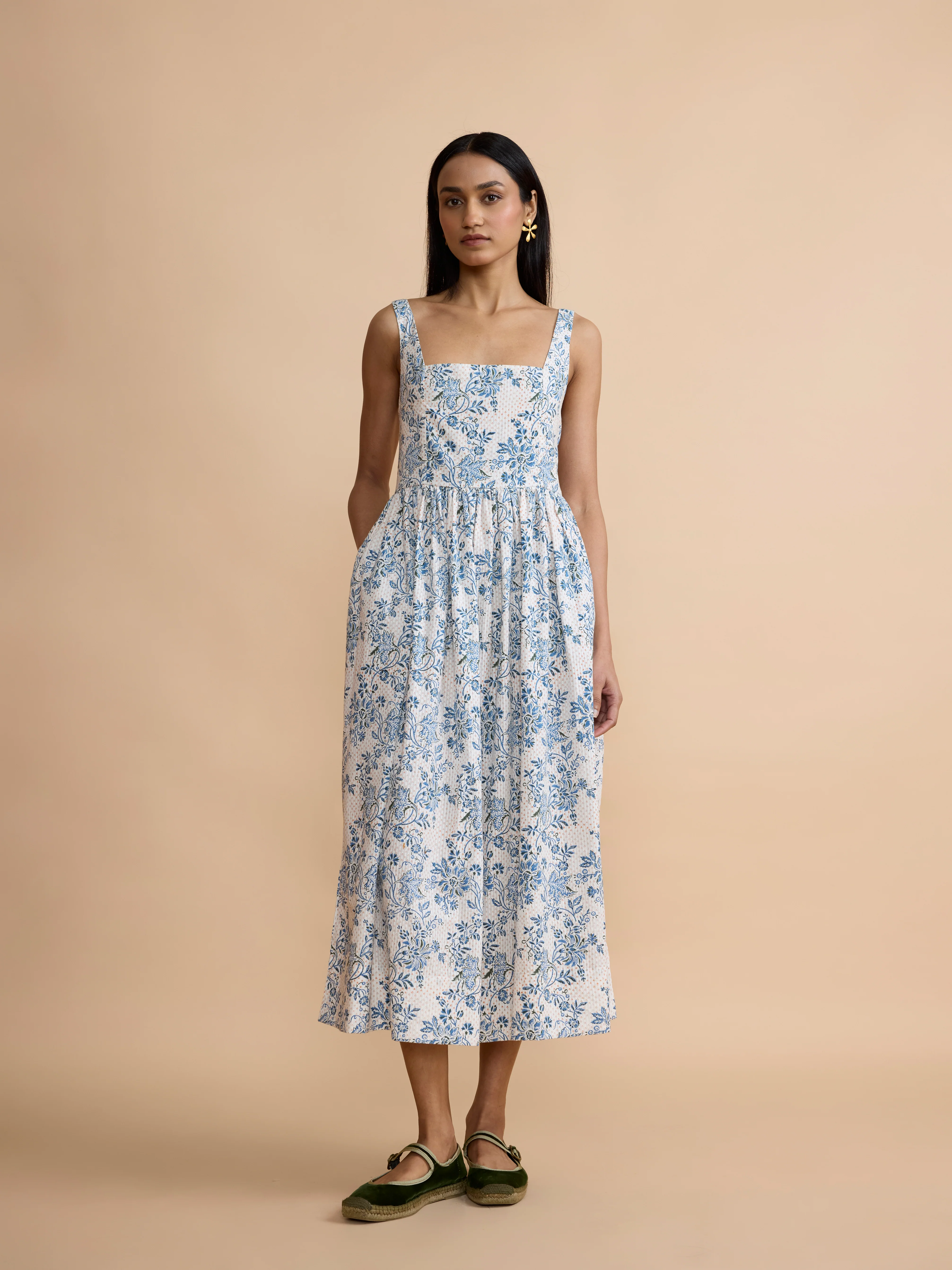 Argo Dress in Blue Chintz Trail - Image 5