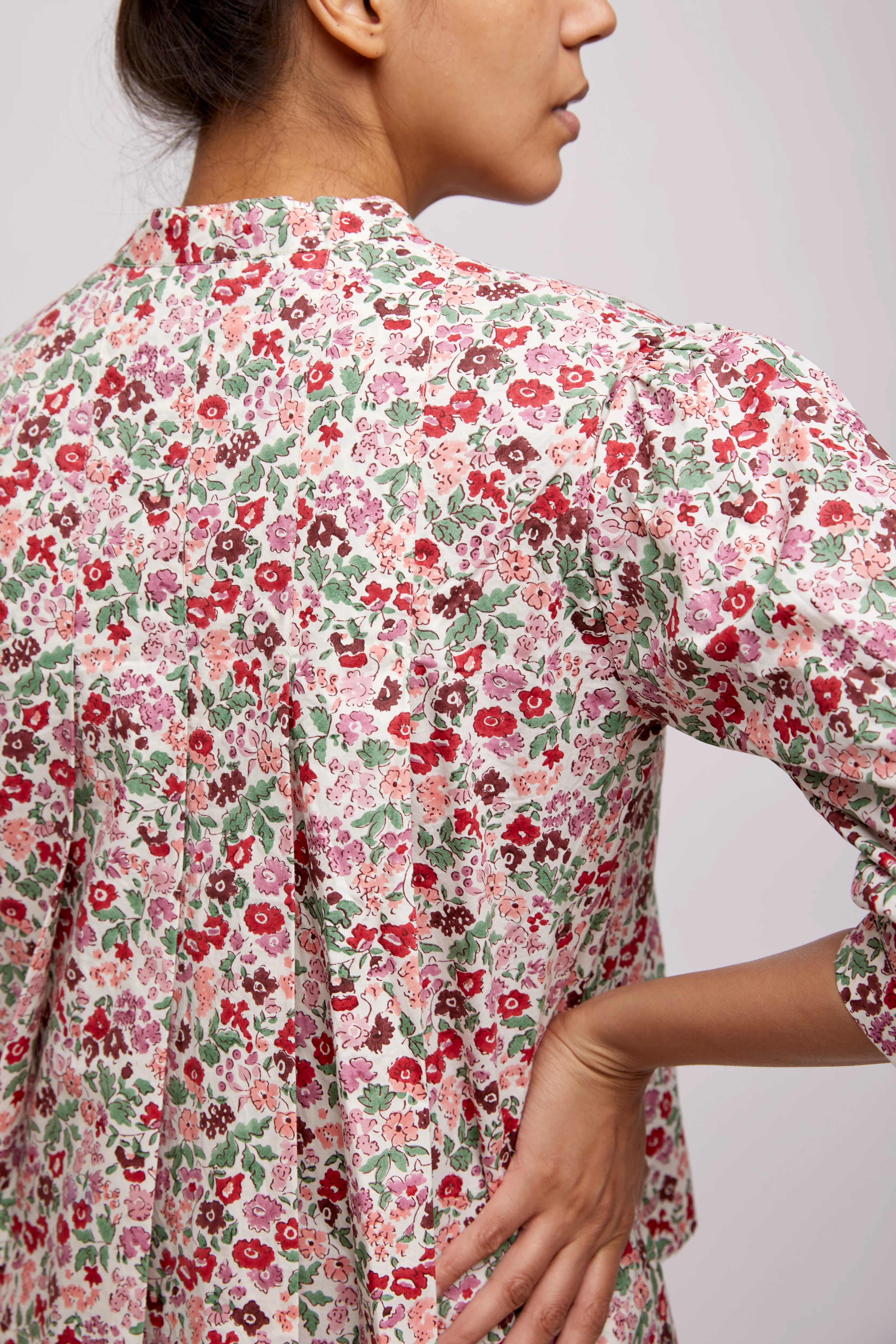 The Aix Shirt in Fleures Berry - Image 3