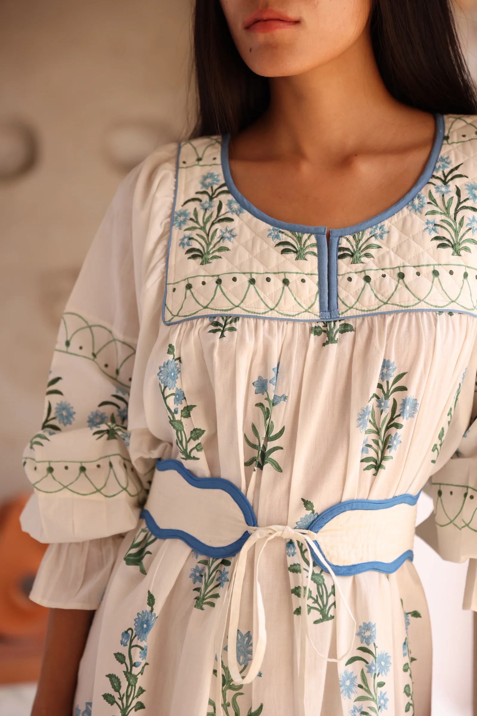 Caro Dress in Topaz Jodhpur Flower - Image 5