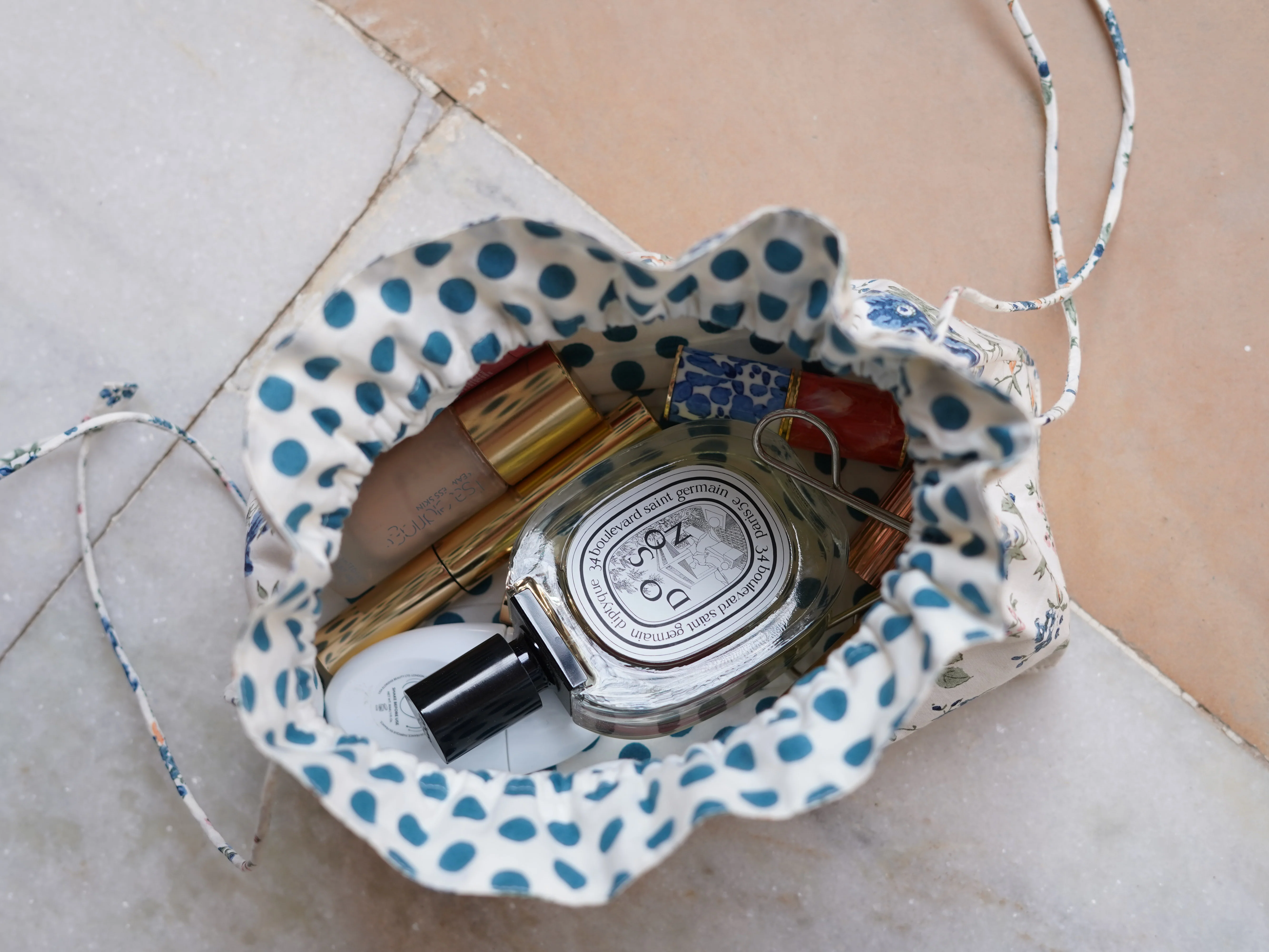 Drawstring Pouch in Rambling Rose - Image 2