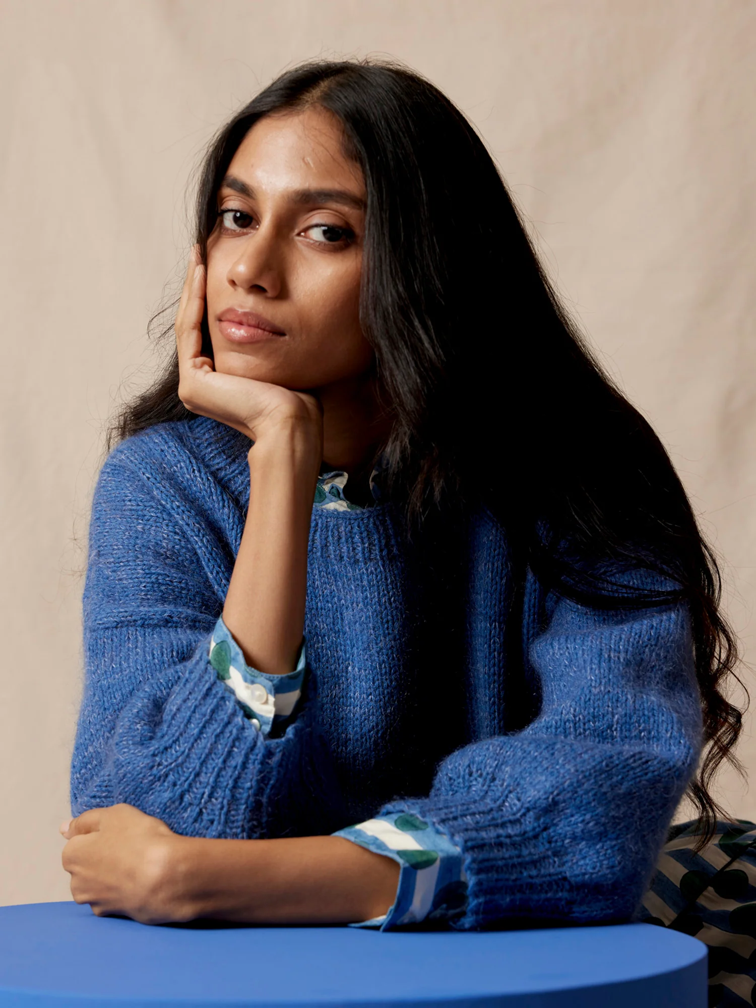 Hand-knitted boxy jumper, lapis - Image 4