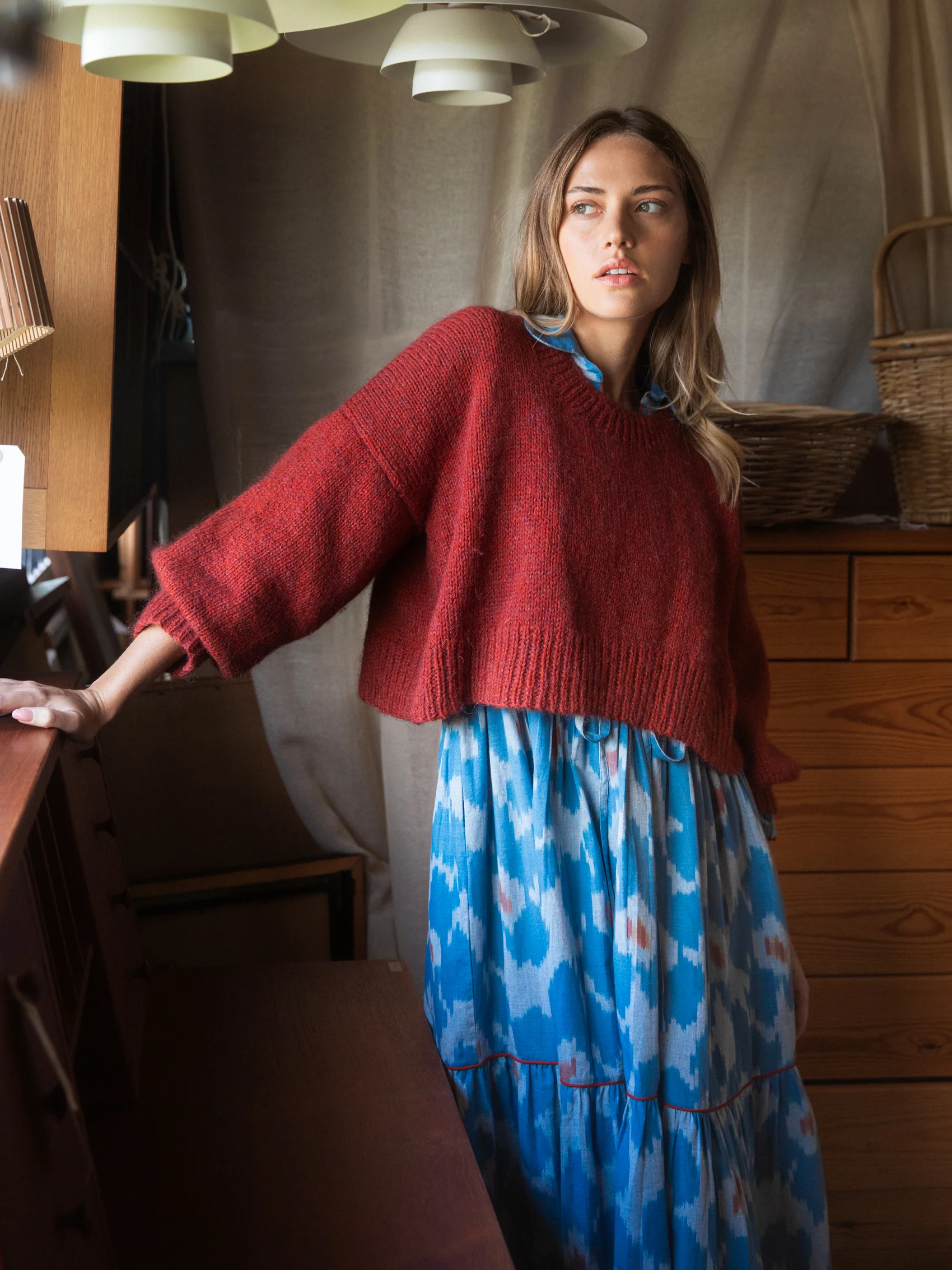 Hand-knitted boxy jumper, rust - Image 6