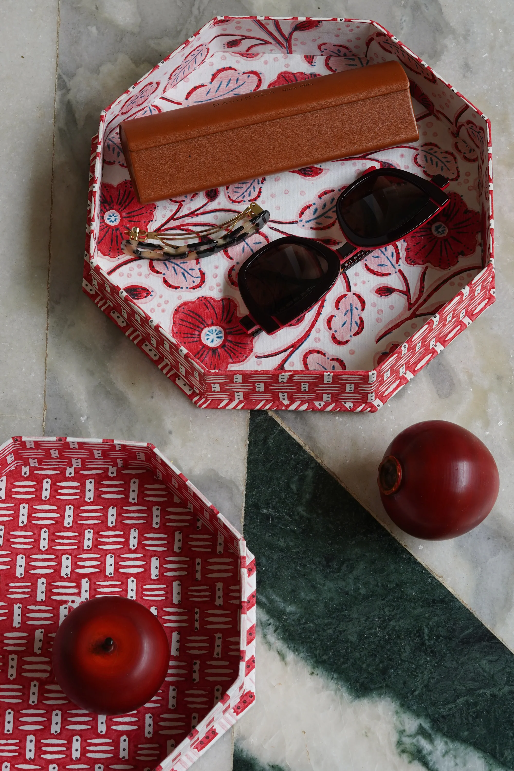 Octagonal Trays (pair) in Red Basketweave - Image 3