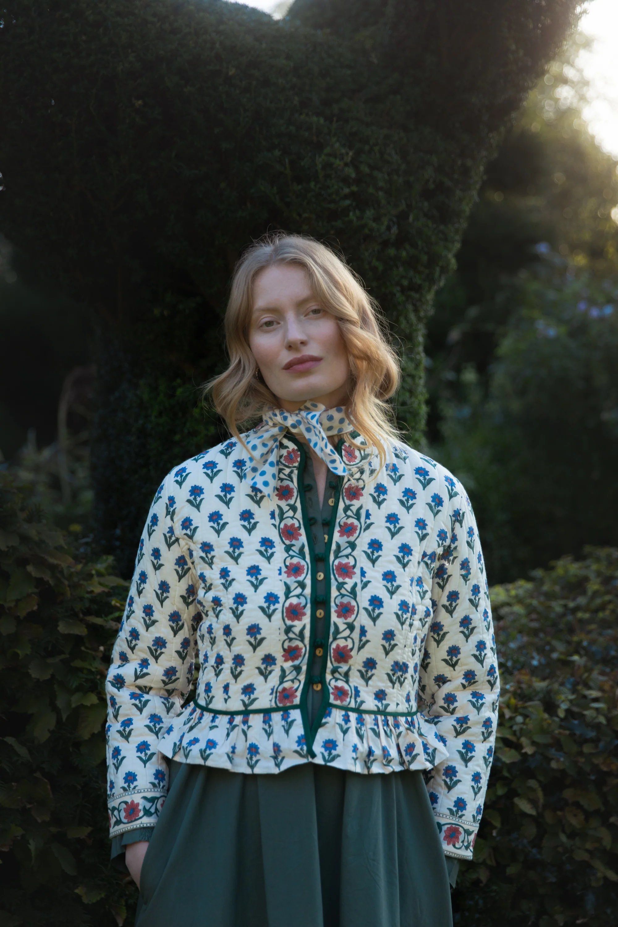 Pierre Jacket in Kashmir Flower - Image 4